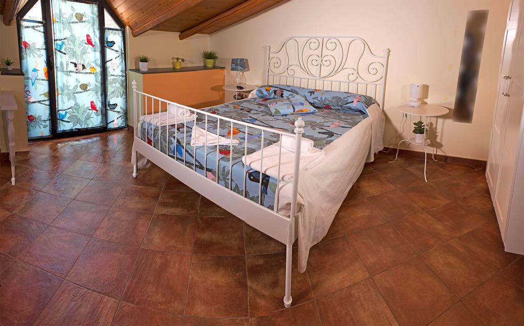 Hostel Le Coccole Katania Zewnętrze zdjęcie