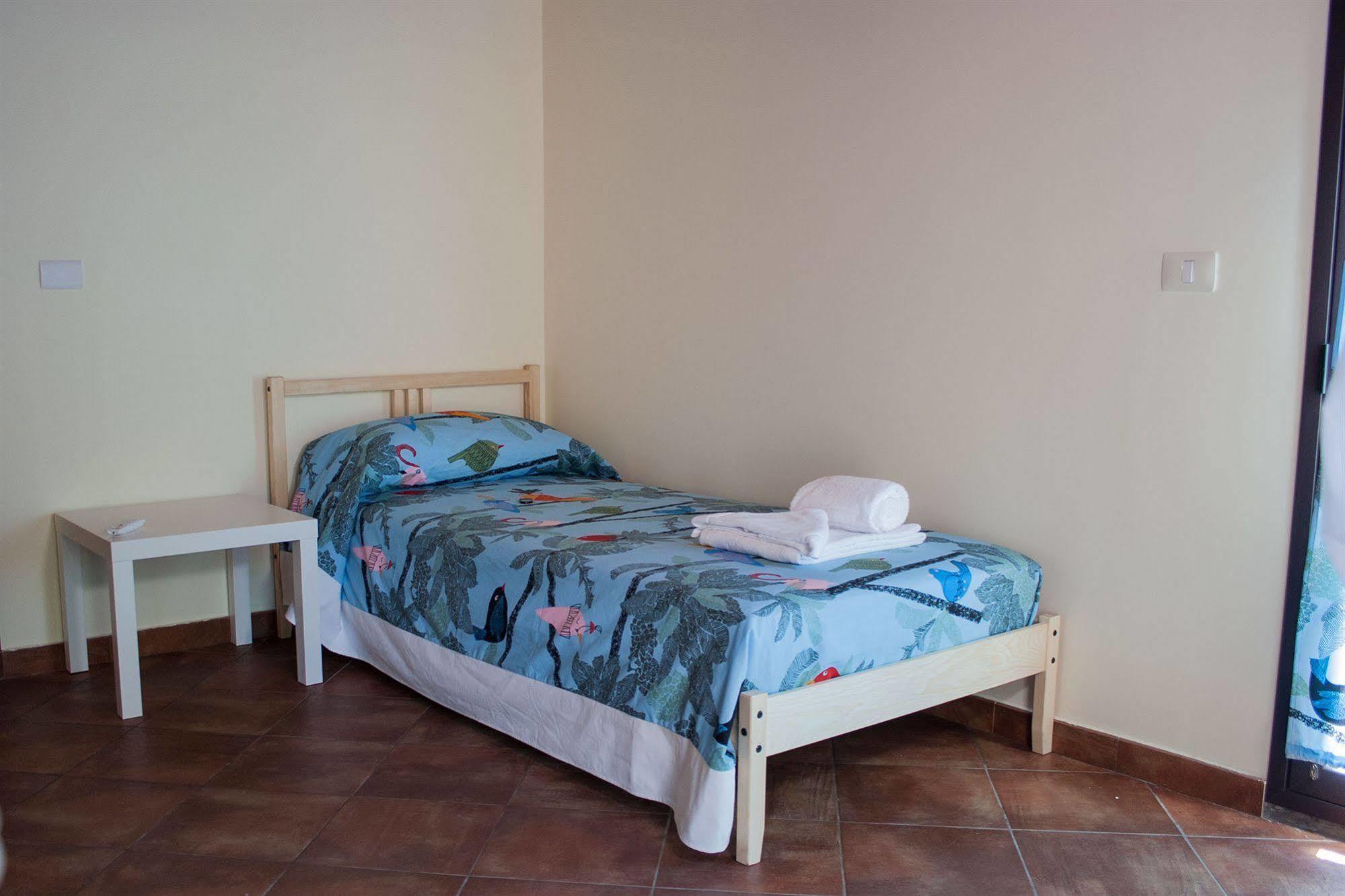 Hostel Le Coccole Katania Zewnętrze zdjęcie