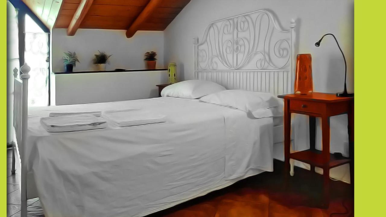 Hostel Le Coccole Katania Zewnętrze zdjęcie
