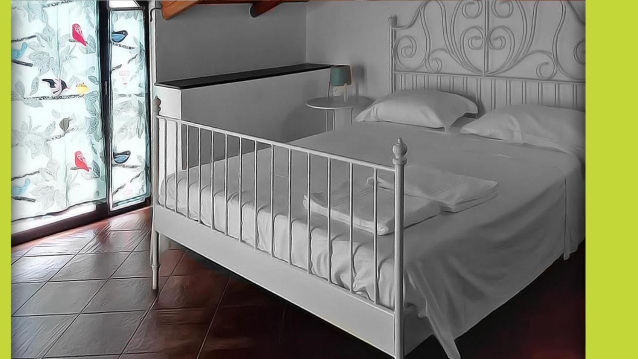 Hostel Le Coccole Katania Zewnętrze zdjęcie